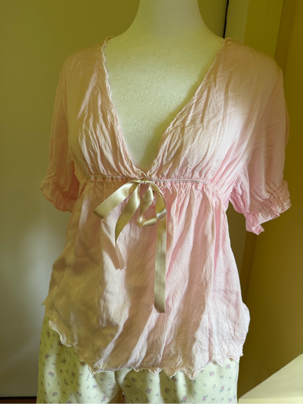 Djerf Avenue Angel Top in pink